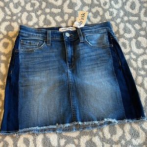 NWT Fabrik denim skirt 2 tone SIZE 25